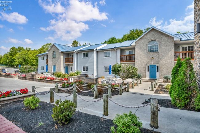 7 - 1230 Tri Motor Dr, Condo with 2 bedrooms, 2 bathrooms and null parking in Put-In-Bay OH | Image 50