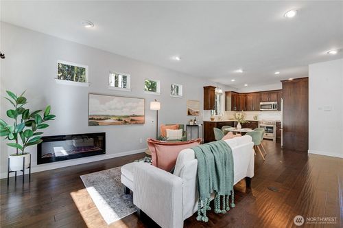 2257 W Rosecrans Ct, Port Townsend, WA, 98368-5536 | Card Image