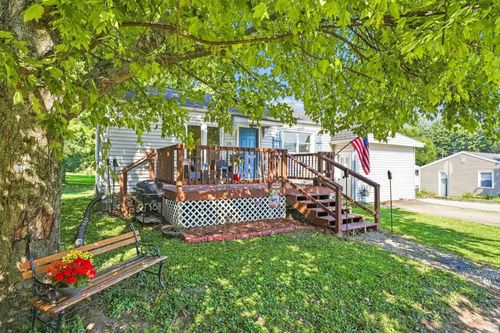 601 S. 9th Street, Mitchell, IN, 47446 | Card Image