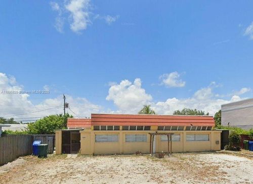 5401 Ne 18th Ave, Fort Lauderdale, FL, 33334-5854 | Card Image