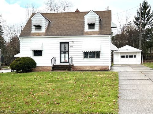 295 Grand Blvd, Bedford, OH, 44146-2144 | Card Image