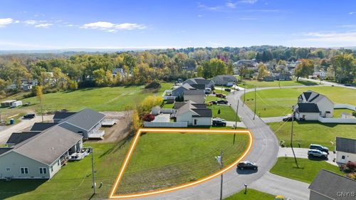 116 Brantford Path, Syracuse, NY, 13209-1168 | Card Image