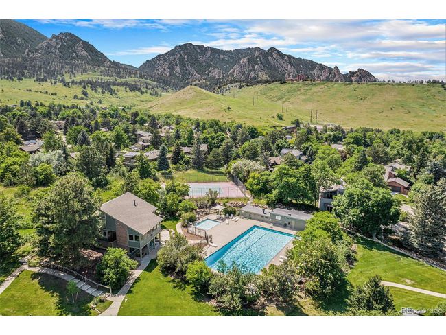 19 Benthaven Pl, Townhouse with 3 bedrooms, 2 bathrooms and null parking in Boulder CO | Image 22