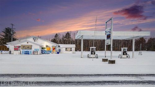 1450 Jefferson Rd, Harrison, MI, 48625-9412 | Card Image