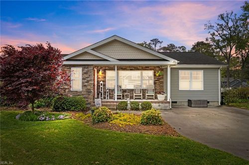 916 Virginia Ave, Virginia Beach, VA, 23451-4674 | Card Image