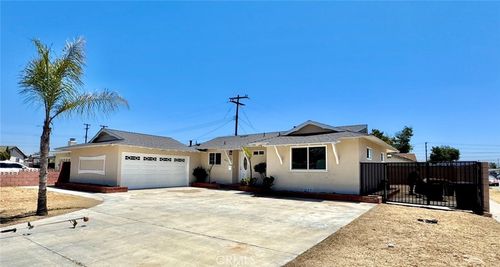 10214 Banff St, Stanton, CA, 90680-1706 | Card Image