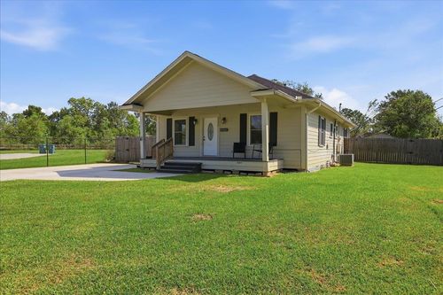 5535 Seale Rd, Beaumont, TX, 77705-6822 | Card Image