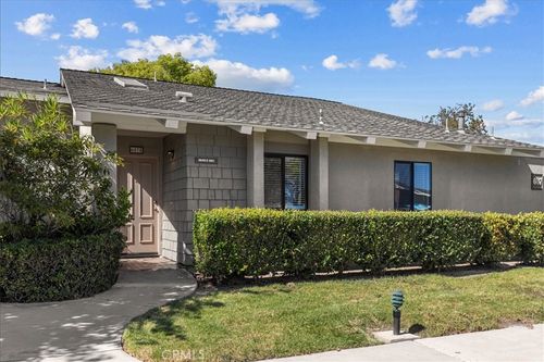 unit-607e-8646 Butte Cir, Huntington Beach, CA, 92646-5738 | Card Image