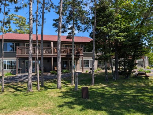 224-2002 Wild Eagle Ln, Eagle River, WI, 54521 | Card Image