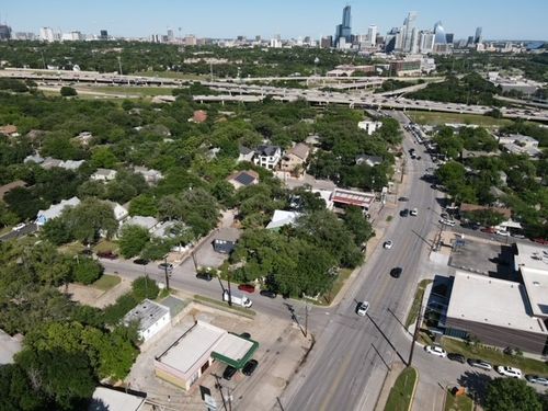 2500 Lake Austin Blvd, Austin, TX, 78703-4455 | Card Image