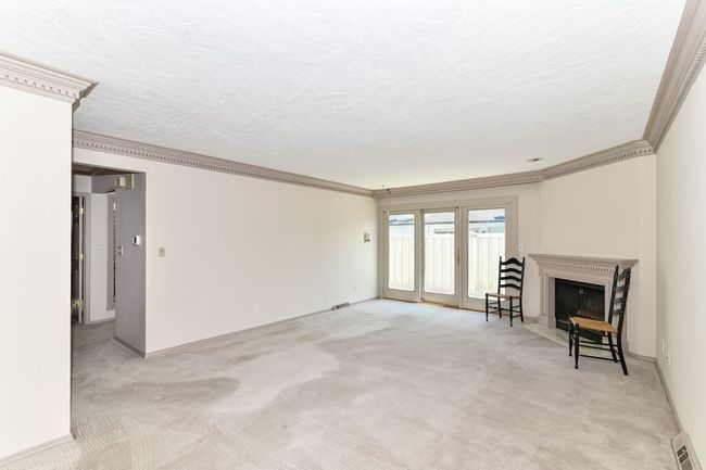 3 - 1053 Millwood Ct, Condo with 2 bedrooms, 3 bathrooms and null parking in Indianapolis IN | Image 4