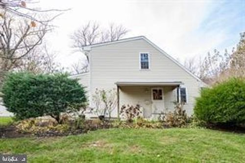 5900 Halsey Rd, ROCKVILLE, MD, 20851-2201 | Card Image