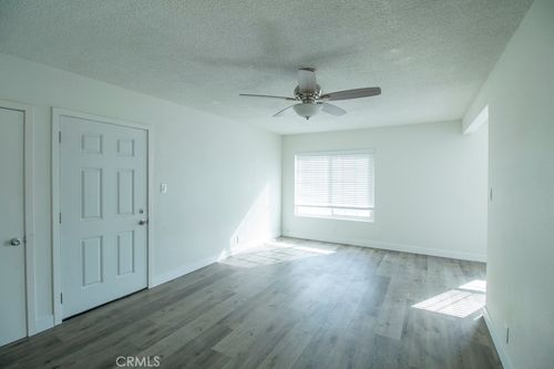 c-12415 Dunrobin Ave, Downey, CA, 90242 | Card Image