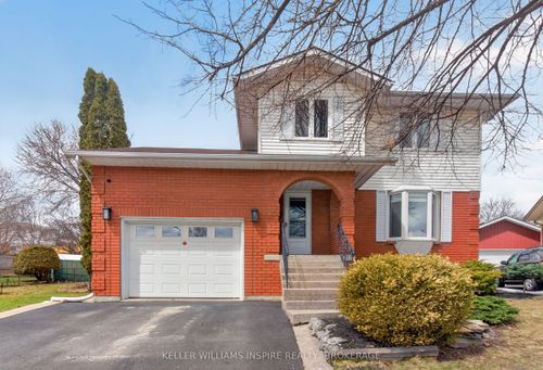 4 Terraceview Rd, Kingston, ON, K7K6T1 | Card Image