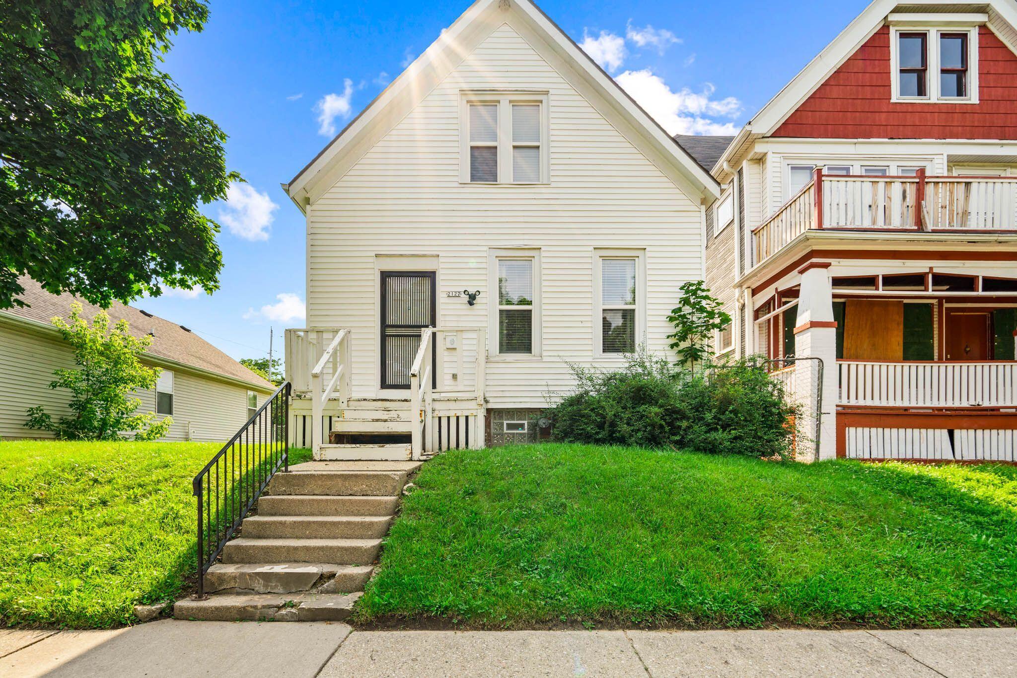 24th Pl, Milwaukee, WI 53205
