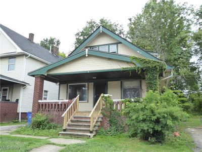 11422 Parkview, House other with 5 bedrooms, 2 bathrooms and null parking in Cleveland OH | Image 1