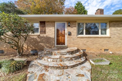 1301 Laurel Ln, Gastonia, NC, 28054-5766 | Card Image