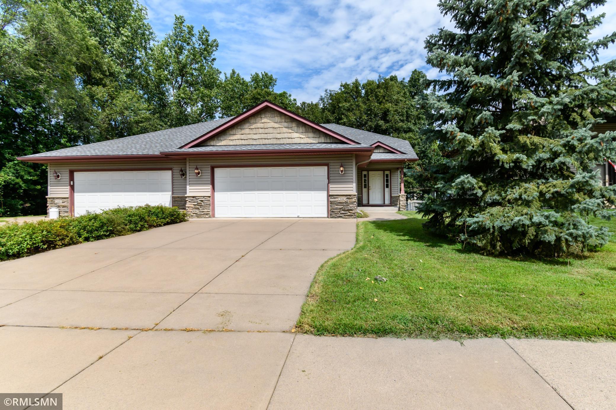 Holloway Ave, Saint Paul, MN 55109