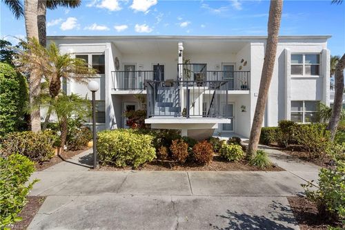 apt-203-755 Village Cir, VENICE, FL, 34292-2216 | Card Image