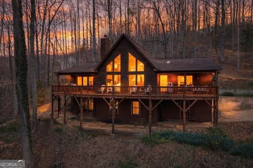 575 Carolina Springs Ln, Franklin, NC, 28734-1143 | Card Image