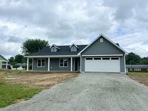 121 Deerview Ln, Russell Springs, KY, 42642-7034 | Card Image