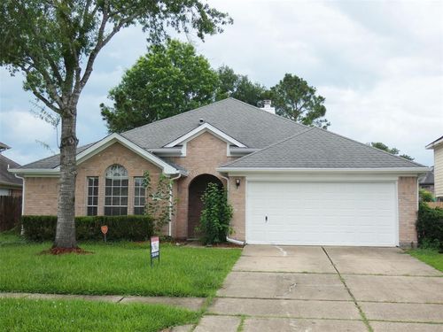 3015 Davey Oaks Dr, Pearland, TX, 77584-7655 | Card Image