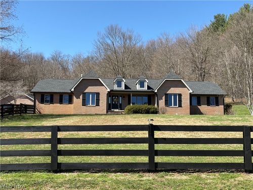 4770 Airy View Dr, Dresden, OH, 43821-9595 | Card Image