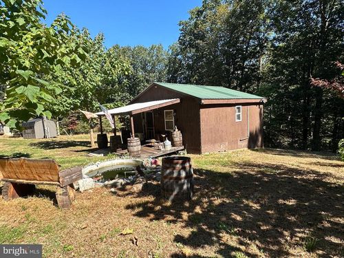 44 Gobbler Dr, SPRINGFIELD, WV, 26763-5270 | Card Image