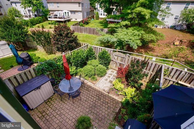894 Smartts Ln Ne, Townhouse with 3 bedrooms, 3 bathrooms and null parking in LEESBURG VA | Image 19