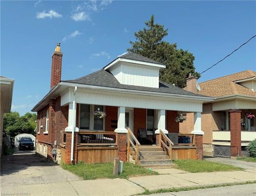 161 Dundas St, Brantford, ON, N3R1S6 | Card Image