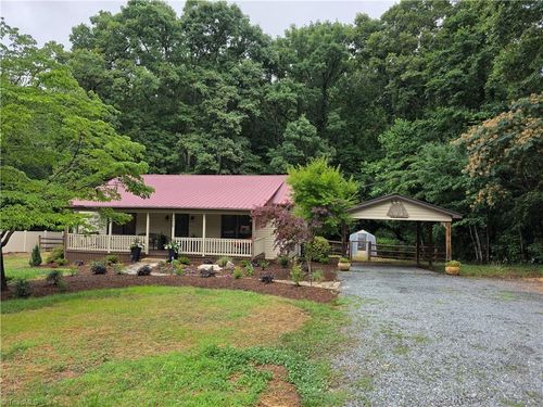 4858 Fleetwood Circle, Winston Salem, NC, 27106 | Card Image