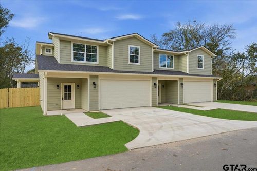 802 S Newsom St, Mineola, TX, 75773 | Card Image