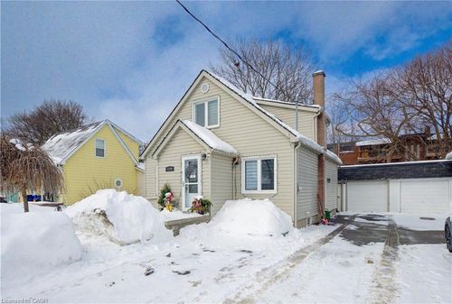 1170 Union St, Kitchener, ON, N2H6K2 | Card Image