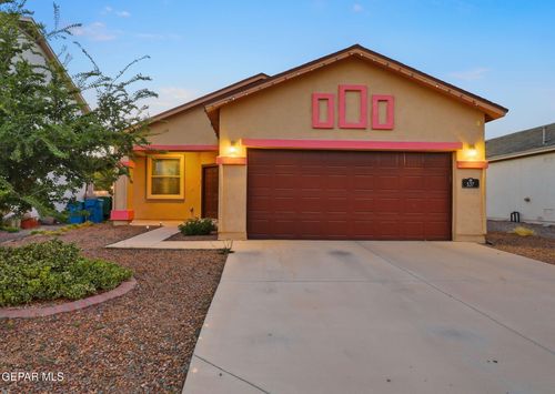 537 Dusk View St, Socorro, TX, 79927-4520 | Card Image