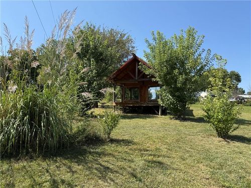 53 N Lakeview Dr, Pleasanton, KS, 66075-8388 | Card Image