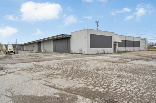 675 Tecumseh Rd W, Windsor, ON, N8X1H4 | Card Image