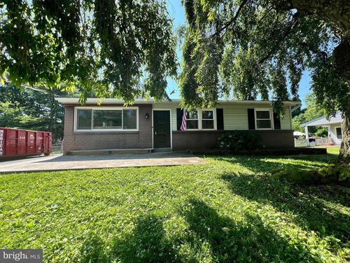 50 Holly Dr, TRAPPE, PA, 19426-2120 | Card Image