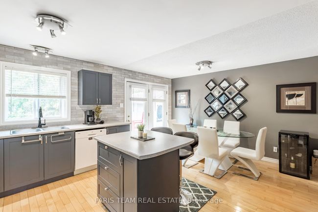 85 Fulsom Cres, House other with 2 bedrooms, 2 bathrooms and 8 parking in Sebright ON | Image 4
