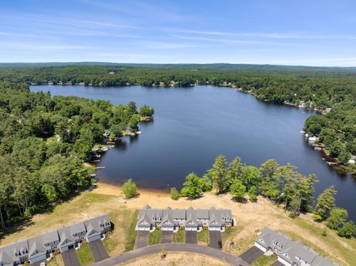 39 Kibrel Ct, Sandown, NH, 03873-2700 | Card Image