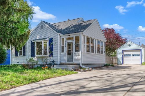 3809 Busse St, Madison, WI, 53714-2817 | Card Image