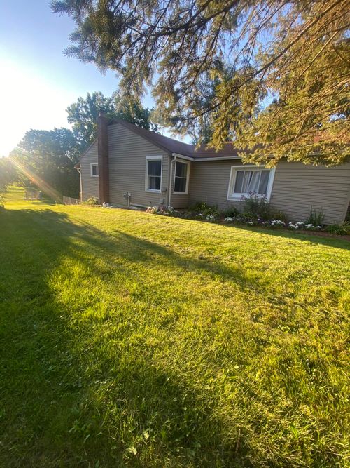 307 Court St, Stanton, MI, 48888-9688 | Card Image