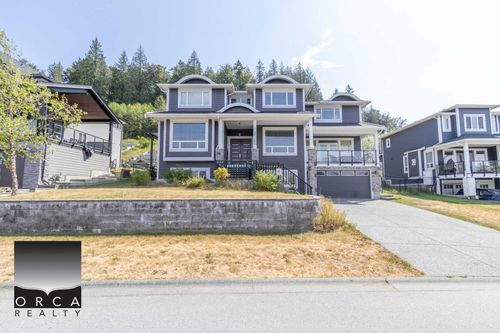 25482 Godwin Dr, Maple Ridge, BC, V2W1G9 | Card Image