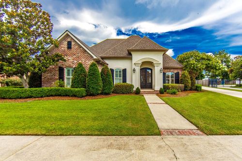 238 Hermitage Loop, Houma, LA, 70360-8371 | Card Image