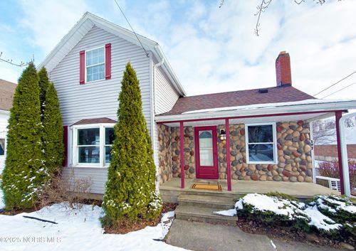 177 Bierley Ave, Pemberville, OH, 43450-7001 | Card Image