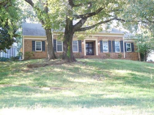 2133 Cranbrook Dr, Germantown, TN, 38138-4009 | Card Image