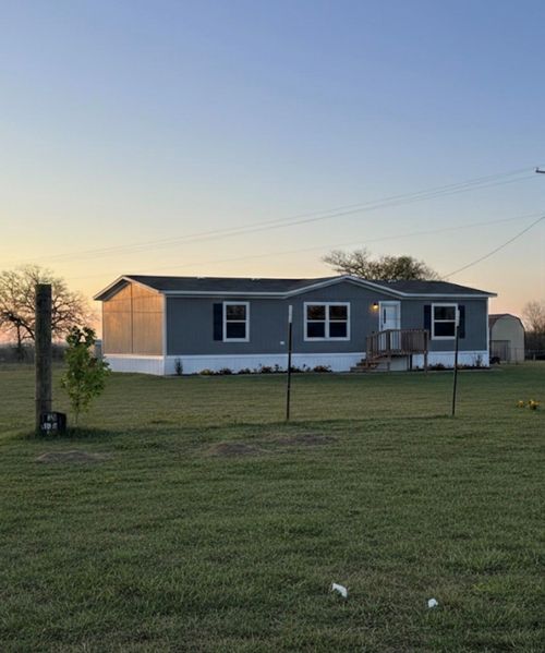 873 Golden, Buffalo, TX, 75831 | Card Image