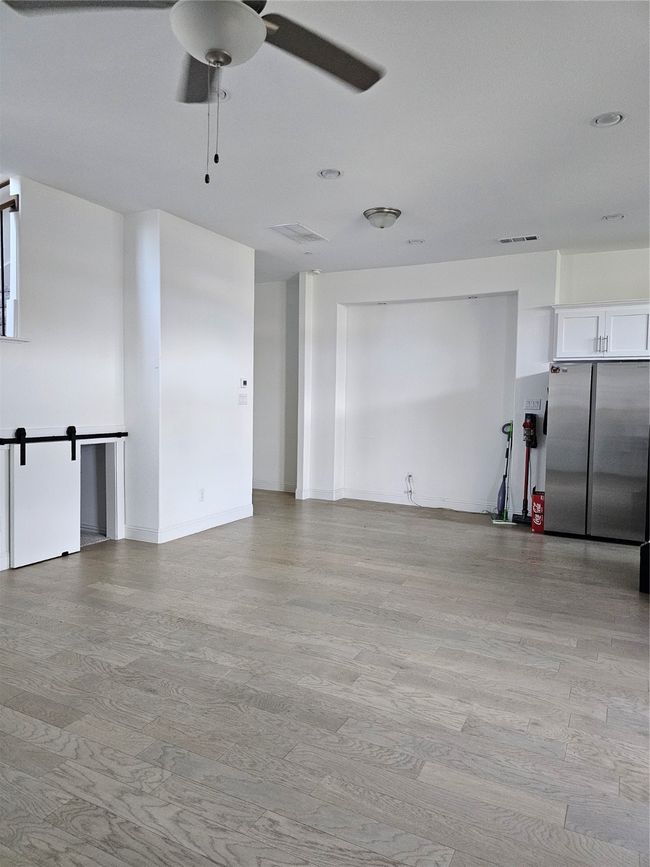 101 Harwood Dr, Townhouse with 3 bedrooms, 3 bathrooms and null parking in Lewisville TX | Image 9