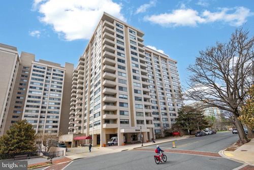 1515n-5500 Friendship Boulevard, CHEVY CHASE, MD, 20815 | Card Image