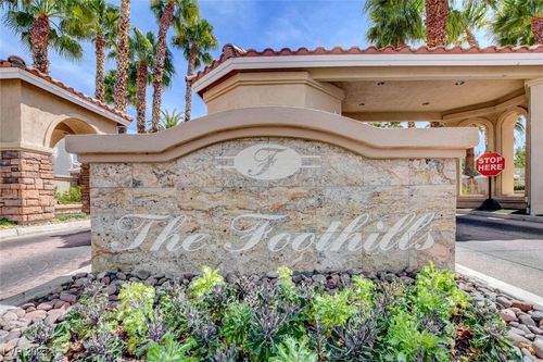 9537 Gainey Ranch Ave, Las Vegas, NV, 89147-8019 | Card Image