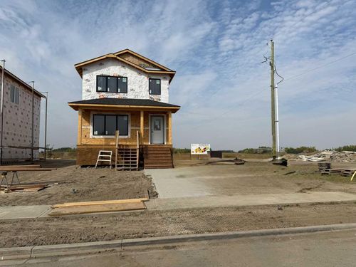 8562 72 Ave, Grande Prairie, AB, T8X0N9 | Card Image